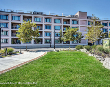 601 Heck Street - Photo Thumbnail 1