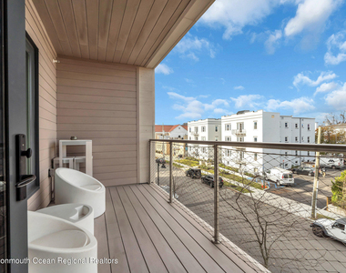 601 Heck Street - Photo Thumbnail 9