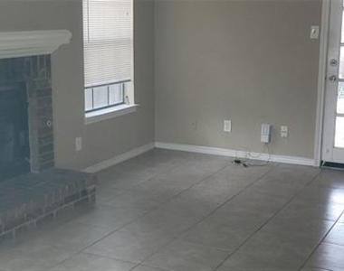 3031 Modella Avenue - Photo Thumbnail 14