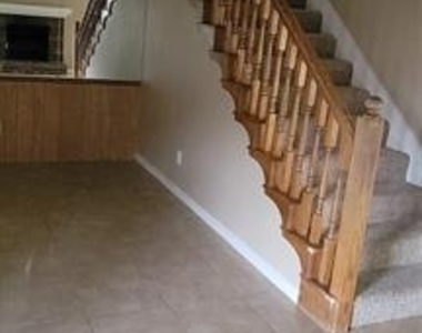 3031 Modella Avenue - Photo Thumbnail 4