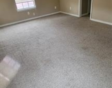 3031 Modella Avenue - Photo Thumbnail 10