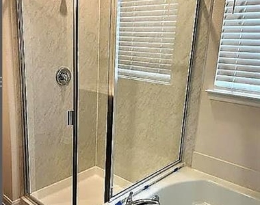 3959 Oak Creek Circle - Photo Thumbnail 20