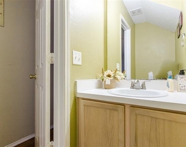 1308 Dundee Drive - Photo Thumbnail 34