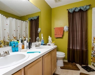 1308 Dundee Drive - Photo Thumbnail 1