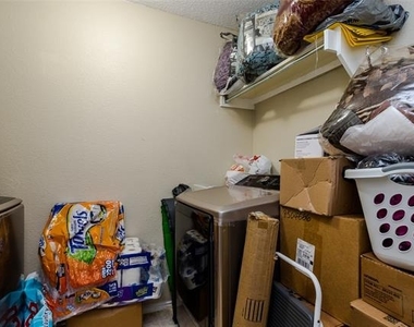 1308 Dundee Drive - Photo Thumbnail 4