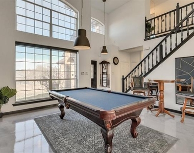 8324 Autumncrest Court - Photo Thumbnail 12