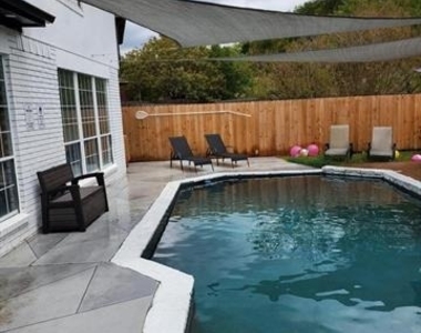 8324 Autumncrest Court - Photo Thumbnail 26