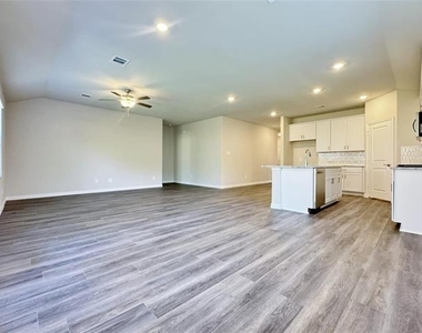 3720 Canyon Drive - Photo Thumbnail 2