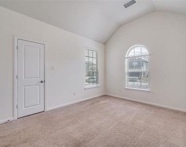 16309 Garden Drive - Photo Thumbnail 19