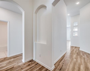 16309 Garden Drive - Photo Thumbnail 1