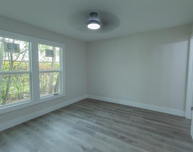 1716 Ethel Avenue - Photo Thumbnail 9