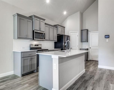 1316 Millerbird Way - Photo Thumbnail 1