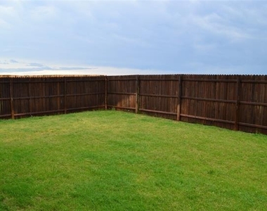 917 Swan Ridge Drive - Photo Thumbnail 9