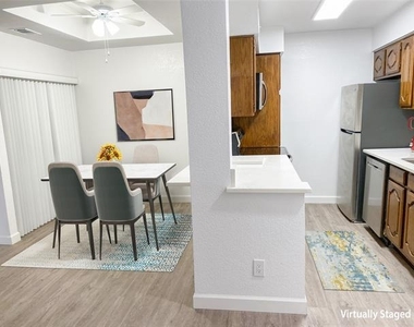 8510 Park Lane - Photo Thumbnail 3