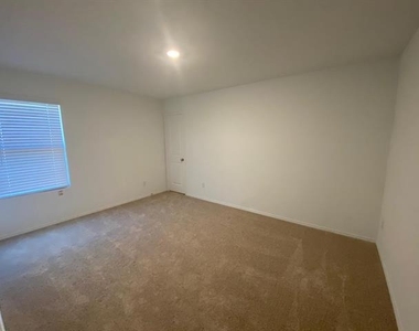 3116 Harper Street - Photo Thumbnail 8