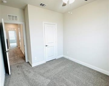 4548 Community Court - Photo Thumbnail 23