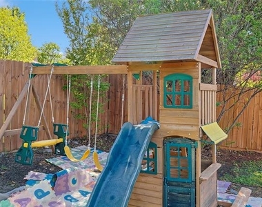 5615 Teal Court - Photo Thumbnail 32