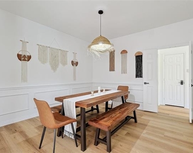 5615 Teal Court - Photo Thumbnail 9