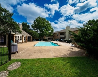 1700 Amelia Court - Photo Thumbnail 20