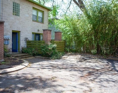 5837 Velasco Avenue - Photo Thumbnail 26
