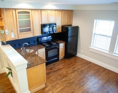 5837 Velasco Avenue - Photo Thumbnail 1