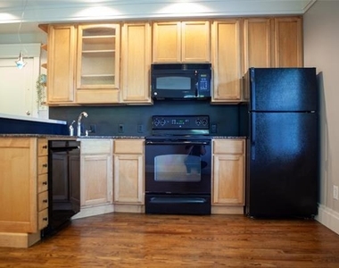 5837 Velasco Avenue - Photo Thumbnail 9