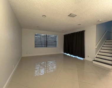 7600 Edisto Drive - Photo Thumbnail 5