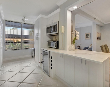 7194 Promenade Drive - Photo Thumbnail 15