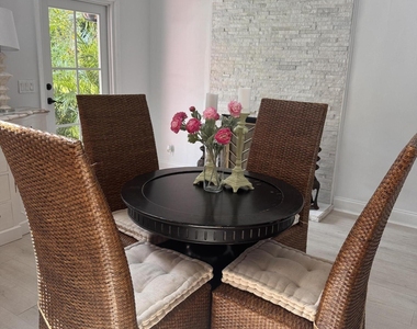 1256 Palmetto Road - Photo Thumbnail 9