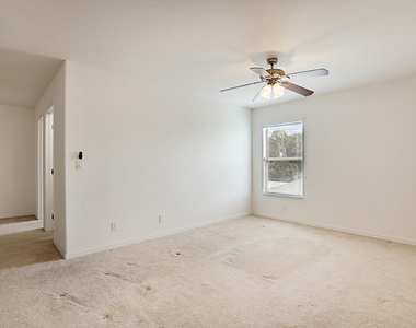 617 Se Karrigan Terrace - Photo Thumbnail 25