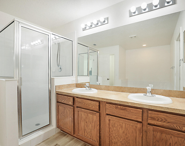 617 Se Karrigan Terrace - Photo Thumbnail 31