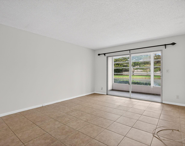 2501 Antigua Terrace - Photo Thumbnail 11