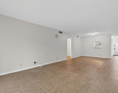 2501 Antigua Terrace - Photo Thumbnail 19