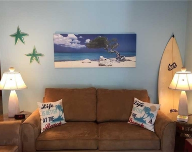 315 Van Buren Street - Photo Thumbnail 7