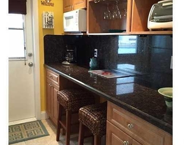 315 Van Buren Street - Photo Thumbnail 11