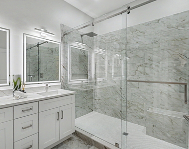 7832 Rockford Road - Photo Thumbnail 18