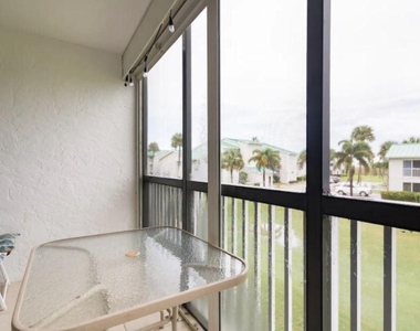 2400 S Ocean Drive - Photo Thumbnail 7