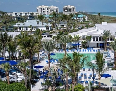 2400 S Ocean Drive - Photo Thumbnail 13