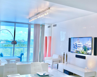 100 S Pointe Drive - Photo Thumbnail 1