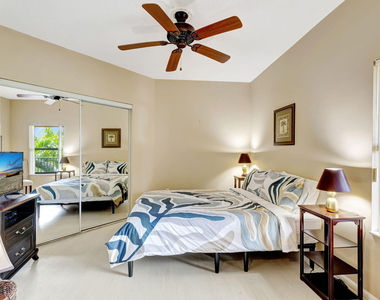 800 Uno Lago Drive - Photo Thumbnail 31