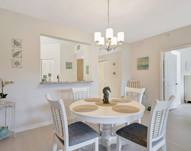 800 Uno Lago Drive - Photo Thumbnail 14
