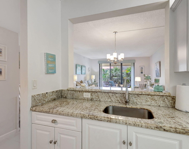 800 Uno Lago Drive - Photo Thumbnail 11