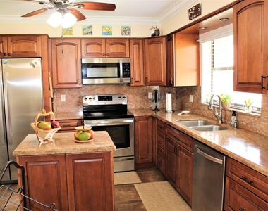 9940 Bauhinia Tree Way - Photo Thumbnail 1