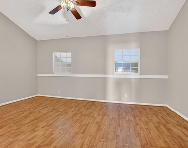 243 Nw 45th Avenue - Photo Thumbnail 20