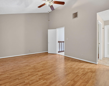 243 Nw 45th Avenue - Photo Thumbnail 22