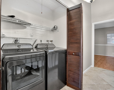 243 Nw 45th Avenue - Photo Thumbnail 26