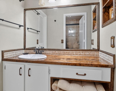 243 Nw 45th Avenue - Photo Thumbnail 24