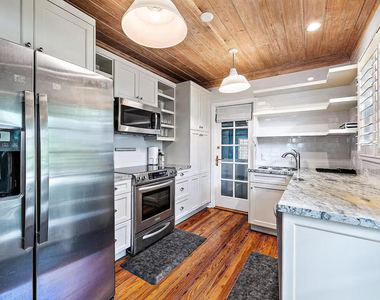 4110 Washington Road - Photo Thumbnail 9