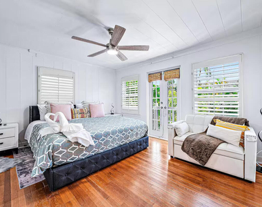 4110 Washington Road - Photo Thumbnail 17