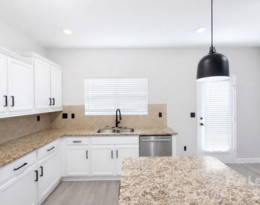 12881 Clydesdale Drive - Photo Thumbnail 13